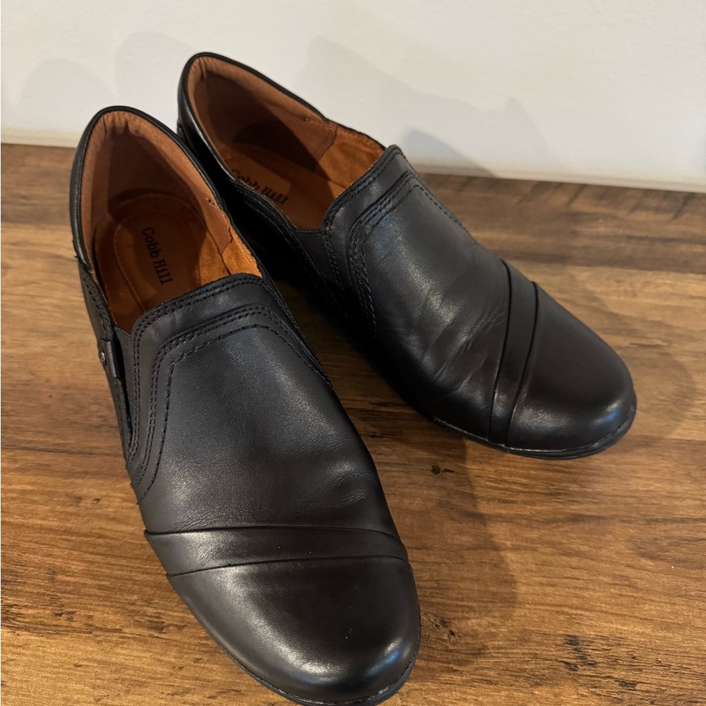 Women’s Black Leather Slip-On Shoes